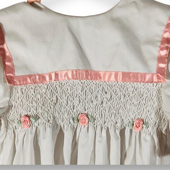 Polly Flinders Dress 4T + Vintage Rosette Smocked - Picture 4 of 12